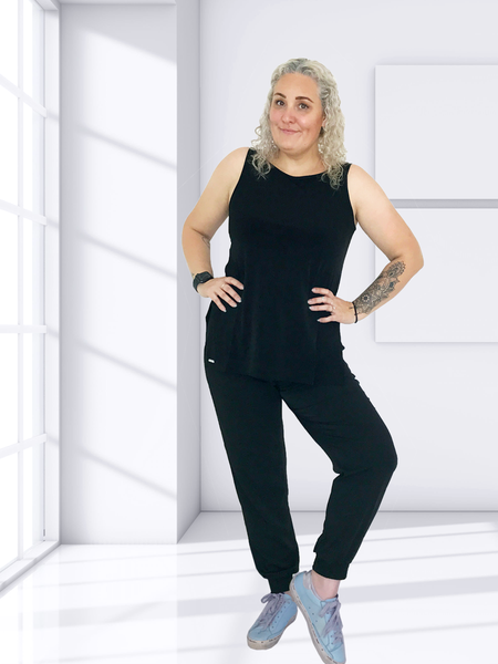 Long Layer Singlet (Medium) & Jogger Pant (AU12/US08)