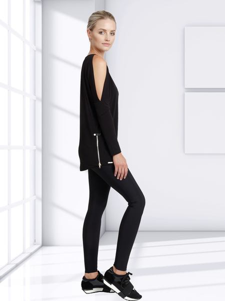 Open Shoulder Drape L/S T-Shirt (X-Small) & The Intelligent Legging (X-Small)