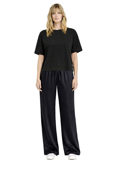 CREW NECK BOXY T-SHIRT